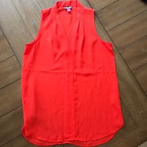 VINCE CAMUTO bright coral shell